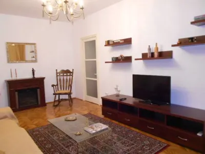 Royal Imobiliare - Inchiriere Apartament 3 Camere Zona Sud - foto 4
