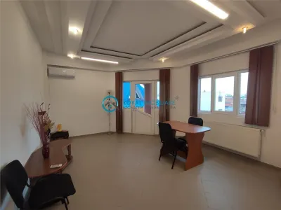 Royal Imobiliare -Inchiriere spatiu birouri zona Cantacuzino - Ploiesti