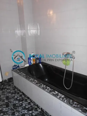 Casă 9 camere Ploiești - poza 14