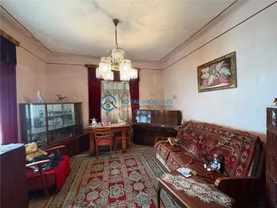 Royal Imobiliare - Vanzare Casa Zona Republicii - foto 2