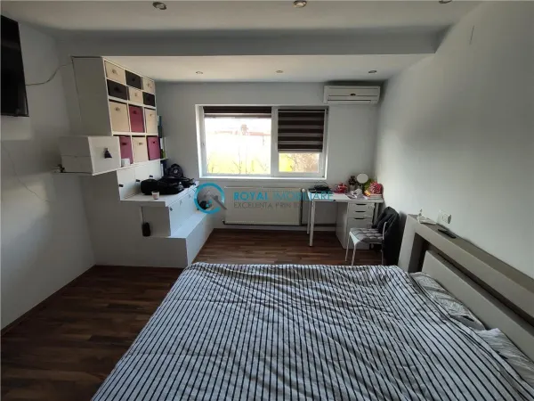 Casă 5 camere Ploiești - poza 9