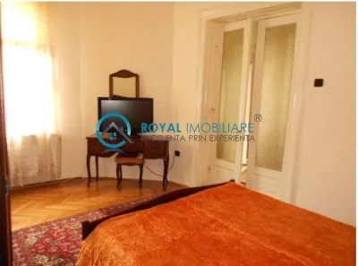Royal Imobiliare - Vanzari Vile zona centrala - foto 11