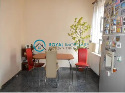 Royal Imobiliare - Vanzari Vile zona centrala - foto 13