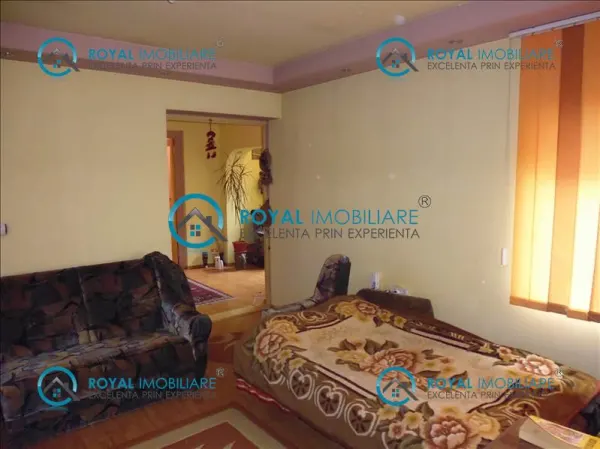 Casă 3 camere Ploiești - poza 1