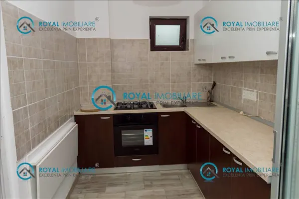 Casă 8 camere Barcanesti - poza 4