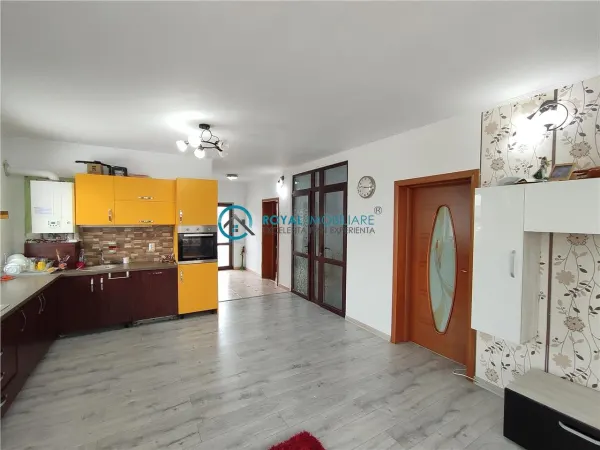 Casă 6 camere Ploiești - poza 11