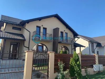 Royal Imobiliare- Inchirieri vile zona Albert - foto 1
