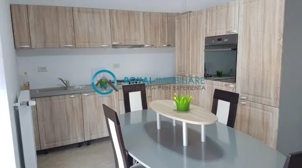 Apartament 3 camere Ploiești - poza 3
