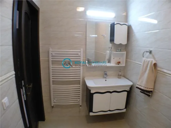 Apartament 3 camere Ploiești - poza 15