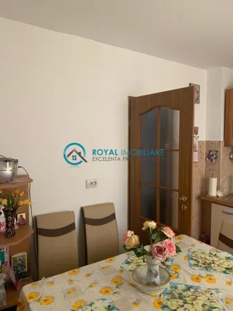 Apartament 5 camere Ploiești - poza 4