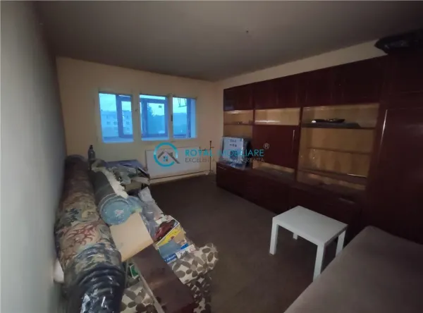 Apartament 3 camere Ploiești - poza 1
