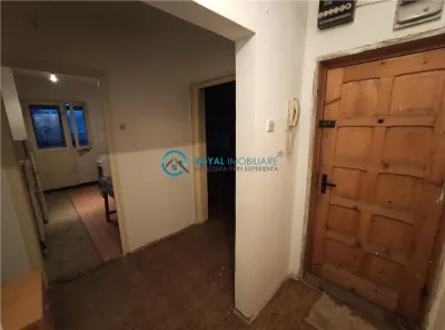 Royal Imobiliare - Vanzare apartament zona Sud - foto 6