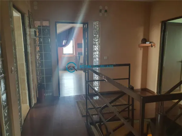 Casă 9 camere Ploiești - poza 11