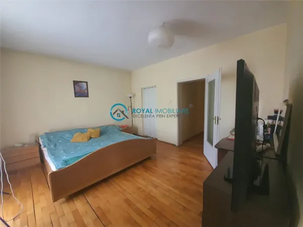 Casă 9 camere Ploiești - poza 15
