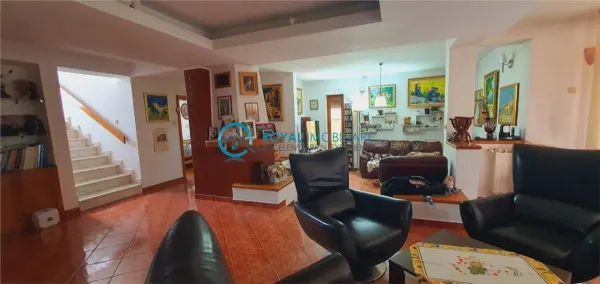 Casă 6 camere Păulești - poza 4