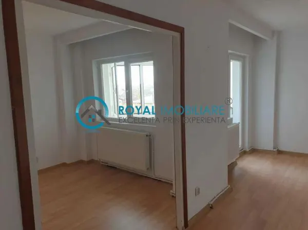 Apartament 4 camere Ploiești - poza 4