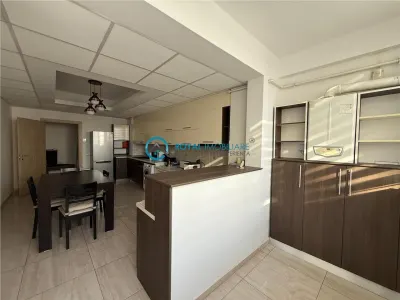 Royal Imobiliare - Inchiriere apartament modern zona 9 Mai - foto 12