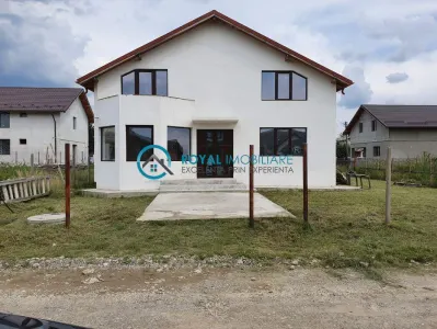 Royal Imobiliare - Vanzare Vila zona Gageni - Gageni