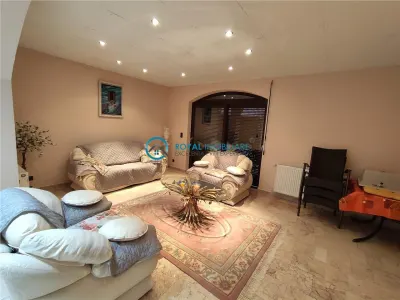 Royal Imobiliare  - Vanzare Vila Campina - foto 11