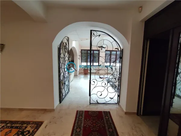 Casă 10 camere Câmpina - poza 17