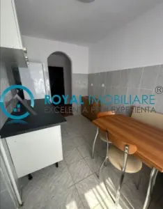 Royal Imobiliare-Vanzare Apartament 2 Camere Zona Eroilor - foto 9