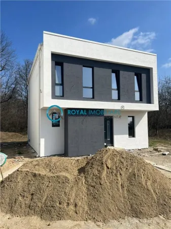 Casă 4 camere Bucov - poza 8
