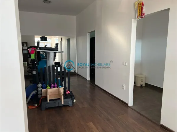Spațiu comercial Valenii de Munte - poza 4
