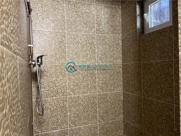 Spațiu comercial Valenii de Munte - poza 10