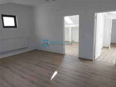 Royal Imobiliare-Inchiriere Spatiu Birouri Zona Centrala - foto 8