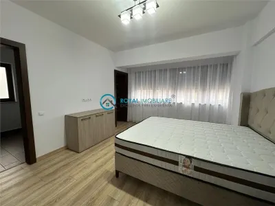 Royal Imobiliare - Inchiriere apartament 3 camere zona Albert - foto 7