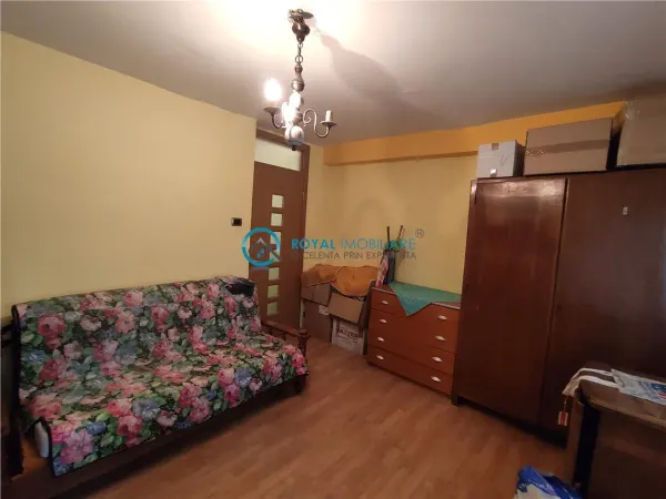 Apartament 3 camere Ploiești - poza 12