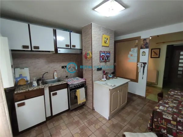 Apartament 3 camere Ploiești - poza 5