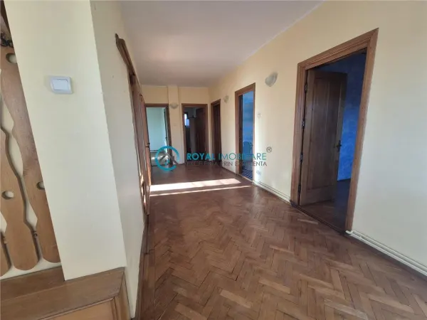 Casă 8 camere Gageni - poza 15
