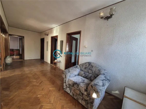 Casă 8 camere Gageni - poza 21
