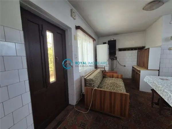 Casă 8 camere Gageni - poza 23