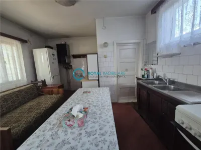 Royal Imobiliare - Vanzare Vila Zona Paulesti - Gageni - foto 24