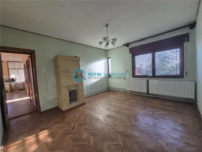 Royal Imobiliare - Vanzare Vila Zona Paulesti - Gageni - foto 6