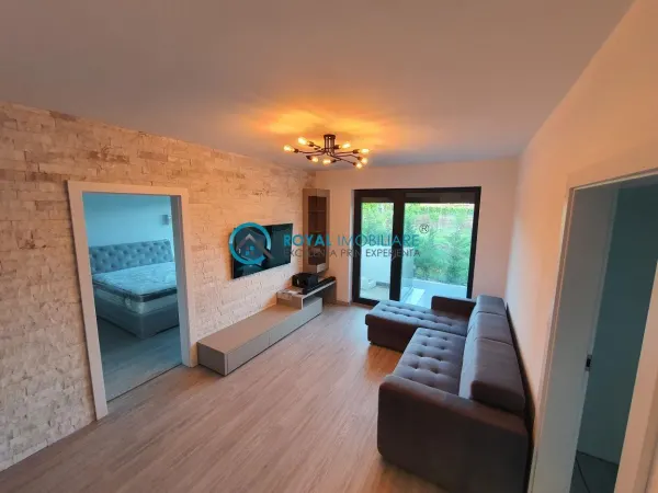 Apartament 3 camere Ploiești - poza 2