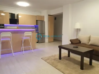 Royal Imobiliare - Inchiriere apartament 2 camere zona Albert - foto 2