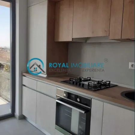 Apartament 3 camere Ploiești - poza 4