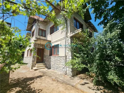 Royal Imobiliare - Vanzare Vila zona Blejoi - foto 1