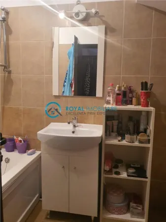 Casă 9 camere Ploiești - poza 12