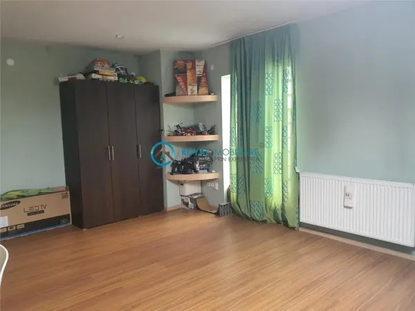 Casă 9 camere Ploiești - poza 16