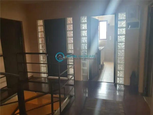 Casă 9 camere Ploiești - poza 20