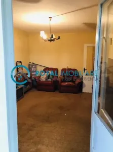 Royal Imobiliare - Vanzare apartament 2 camere zona Vest - Ploiesti