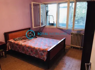 Royal Imobiliare - Vanzare apartament 2 camere zona Vest - foto 2