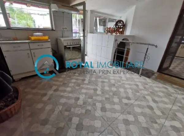 Casă 6 camere Teisani - poza 6