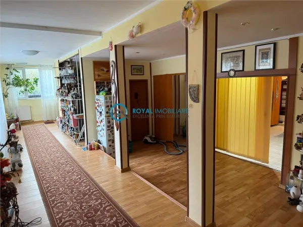 Casă 6 camere Gageni - poza 12