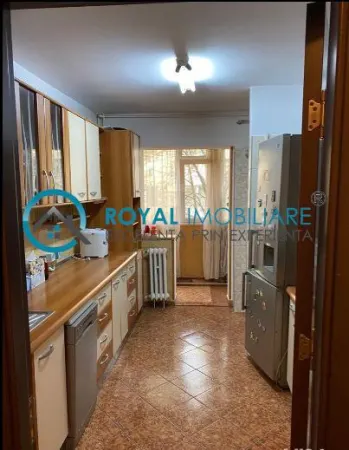 Apartament 4 camere Ploiești - poza 3