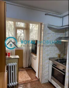 Royal Imobiliare-Inchiriere Apartament 4 camere-zona Vest - foto 4